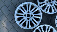 Laden Sie das Bild in den Galerie-Viewer, 4x Alufelge 17 Zoll 7.0" 4x114.3 40ET Honda I Rim Wheel FEL1270453550yw