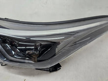 Laden Sie das Bild in den Galerie-Viewer, Frontscheinwerfer Toyota 81150-YP281-00 Links Scheinwerfer Headlight