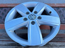 Laden Sie das Bild in den Galerie-Viewer, 1x Alufelge 16 Zoll 6.5" 5x120 51ET 7E0071496 VW Multivan Rim Wheel FEL5405681111uv