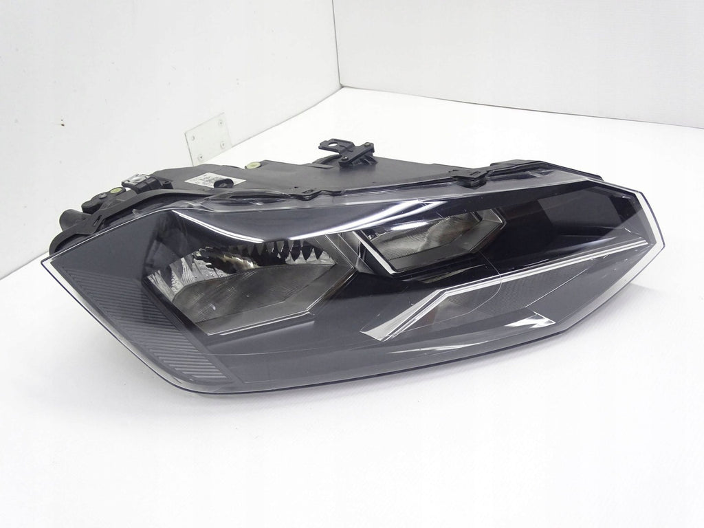 Frontscheinwerfer VW Polo 2G1941006 Rechts Scheinwerfer Headlight SCH6695575899hs