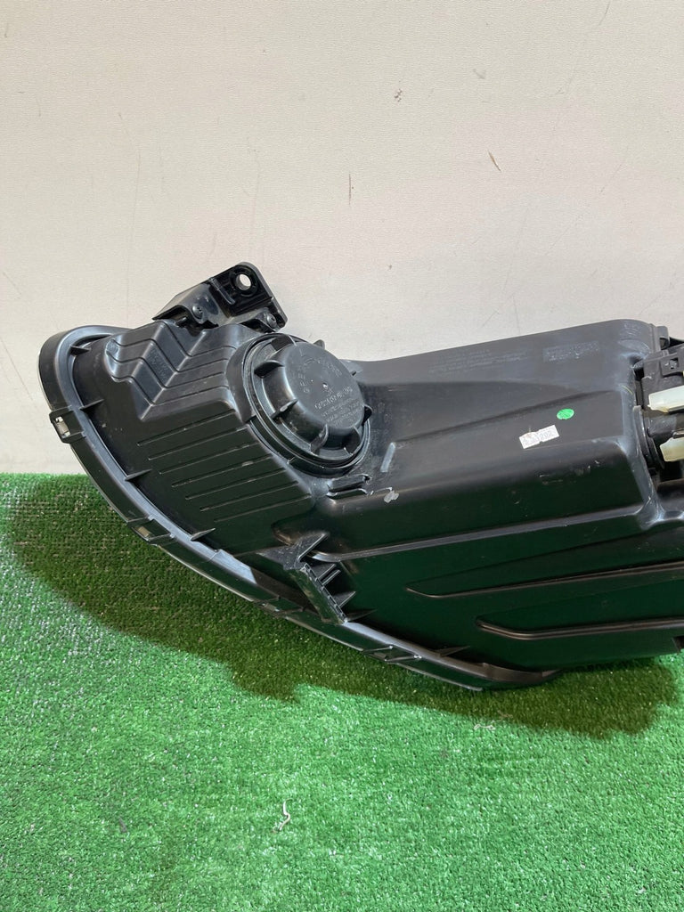 Frontscheinwerfer Hyundai I10 92102-B9000 Rechts Scheinwerfer Headlight SCH7175619359dy