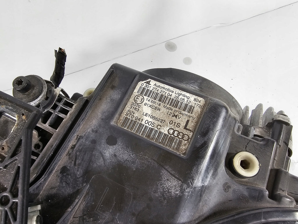 Frontscheinwerfer Audi A5 8T0941005C LED Ein Stück (Rechts oder Links) Headlight