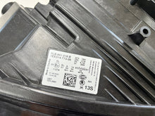 Laden Sie das Bild in den Galerie-Viewer, Frontscheinwerfer Skoda Enyaq 5LB941016B LED Rechts Scheinwerfer Headlight