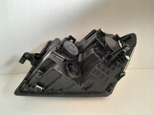 Load image into Gallery viewer, Frontscheinwerfer VW Crafter 7C1941006A Rechts Scheinwerfer Headlight SCH5662531894lt