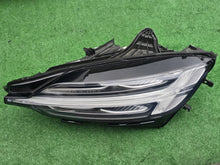 Laden Sie das Bild in den Galerie-Viewer, Frontscheinwerfer Volvo S60 V60 32420490 Links Scheinwerfer Headlight SCH6713512253pc