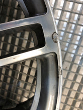 Load image into Gallery viewer, 1x Alufelge 19 Zoll 8.5" 5x112 43ET Glanz 89A601025AA Audi Rim Wheel FEL8884512711ww