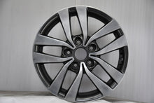 Load image into Gallery viewer, 1x Alufelge 16 Zoll 6.5" 5x114.3 50ET Glanz Grau 52910-G4200 Hyundai I Mg FEL1506863469wr