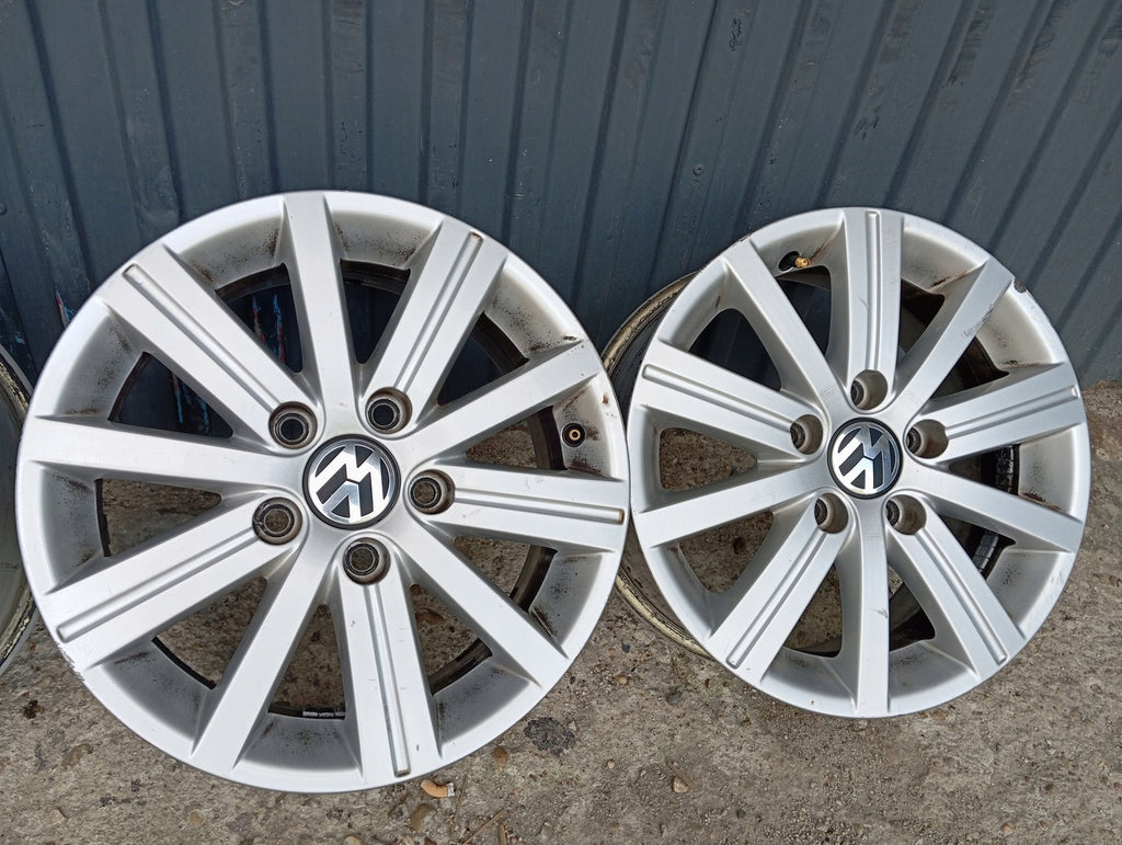 4x Alufelge 15 Zoll 6.5" 5x112 50ET Glanz Silber 5K0601025J Seat Touran