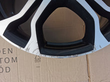 Load image into Gallery viewer, 1x Alufelge 18 Zoll 7.5" 5x114.3 55ET Glanz Schwarz 403006981R Renault Clio Iv FEL2830095134th