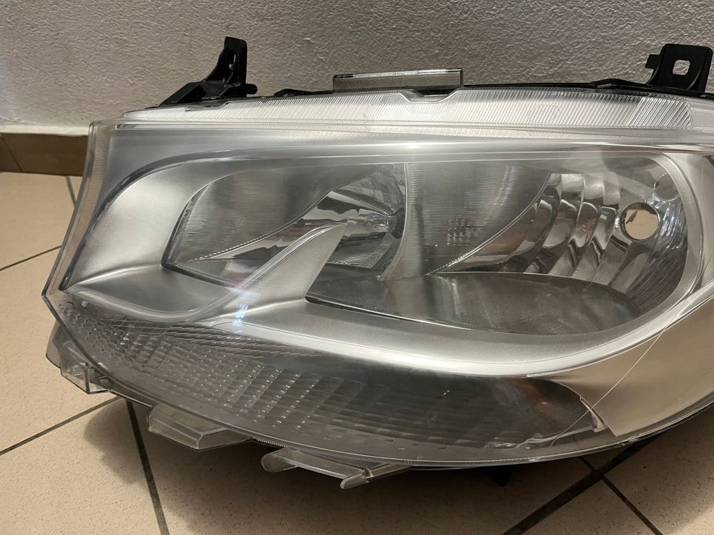 Frontscheinwerfer Mercedes-Benz Sprinter A9109060000 Links Headlight SCH6260412724sx