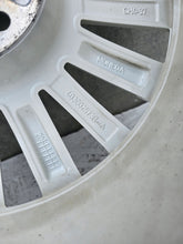 Load image into Gallery viewer, 1x Alufelge 16 Zoll 7.0" 4x100 403009345R Renault Twingo Rim Wheel FEL5867380434jt