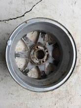 Load image into Gallery viewer, 1x Alufelge 15 Zoll 6.0&quot; 4x108 23ET Glanz Silber 9673773577 Peugeot Rim Wheel