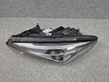 Laden Sie das Bild in den Galerie-Viewer, Frontscheinwerfer Mercedes-Benz W247 A2479061903 Full LED Links Headlight SCH2976059650so