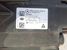 Laden Sie das Bild in den Galerie-Viewer, Frontscheinwerfer Mercedes-Benz Cla A2539066403 LED Rechts Headlight SCH2372763161mf