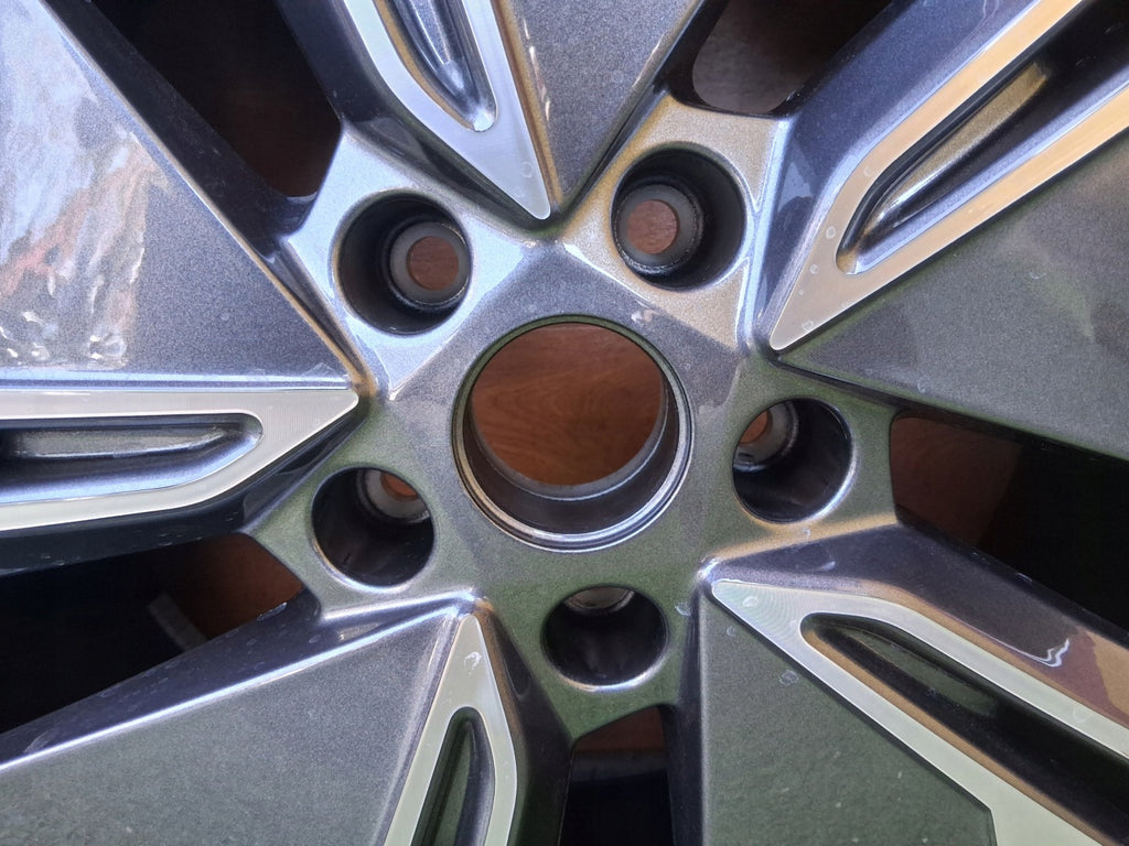 1x Alufelge 19 Zoll 8.0" 5x112 45ET Glanz Graphit 5LA601025A Mg Octavia I FEL8704962317wj