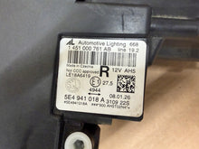 Laden Sie das Bild in den Galerie-Viewer, Frontscheinwerfer Skoda Octavia IV 5E4941018A Full LED Rechts Headlight SCH2181926256bz