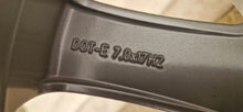 Laden Sie das Bild in den Galerie-Viewer, 1x Alufelge 17 Zoll 7.0&quot; 5x108 49ET Glanz Silber 8634739 Volvo S60 S80 V70