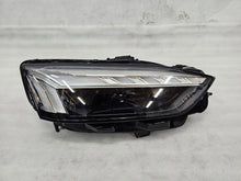 Load image into Gallery viewer, Frontscheinwerfer Audi A5 8W6941040 030112023400 LED Rechts Headlight