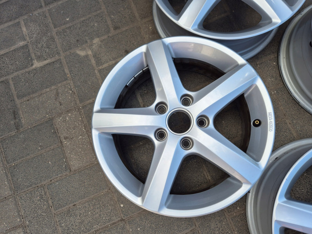 4x Alufelge 16 Zoll 6.0" 5x112 50ET 5K0071496 Audi I Rim Wheel FEL4649469477fi