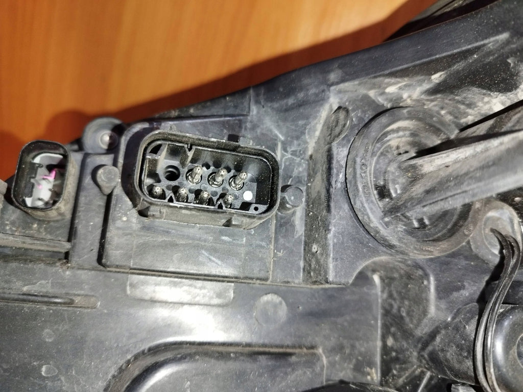 Frontscheinwerfer BMW E60 E61 15872100 Links Scheinwerfer Headlight SCH6404091856yu