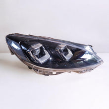 Laden Sie das Bild in den Galerie-Viewer, Frontscheinwerfer Ford Kuga LV4B-13E016-AJ Full LED Rechts Headlight