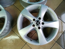 Load image into Gallery viewer, 4x Alufelge 17 Zoll 7.0" 5x112 51ET A4474012200 Mercedes-Benz Viano Rim Wheel FEL9779271355dl