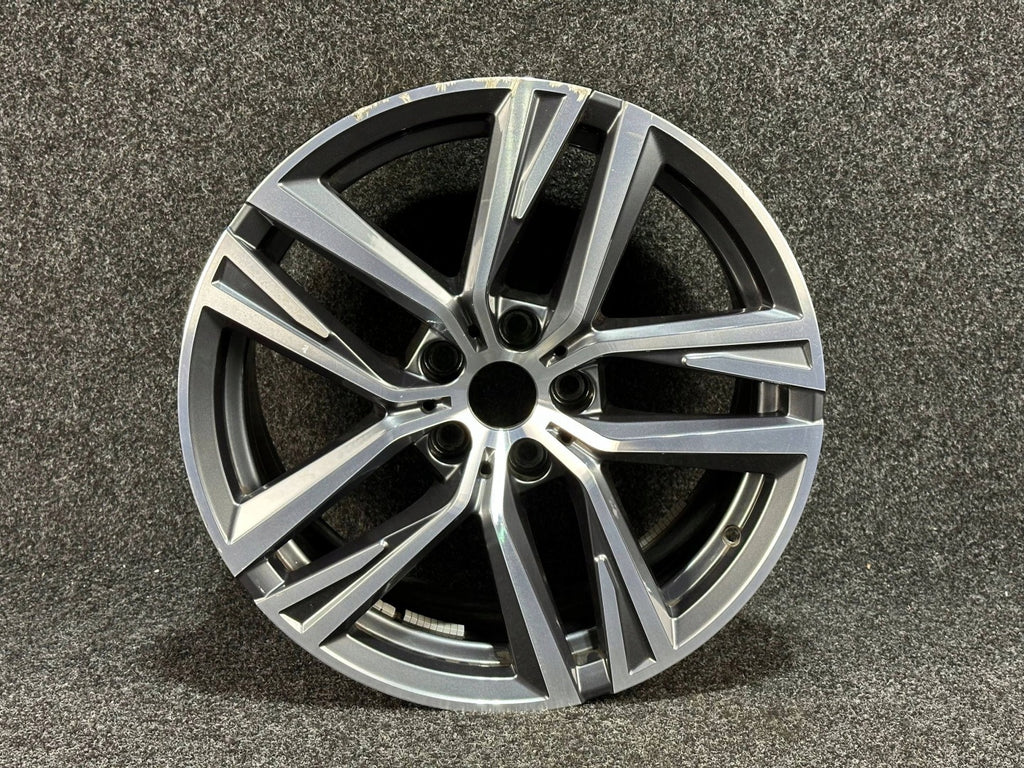 1x Alufelge 18 Zoll 6896768 BMW G22 G23 G26 Rim Wheel FEL8604369111lo