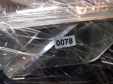 Laden Sie das Bild in den Galerie-Viewer, Frontscheinwerfer Dacia Sandero III Logan Jogger 260101940R LED Rechts Headlight