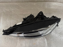 Laden Sie das Bild in den Galerie-Viewer, Frontscheinwerfer Volvo V60 S60 33314154 Full LED Links Scheinwerfer Headlight SCH7414462110rn