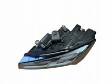 Laden Sie das Bild in den Galerie-Viewer, Frontscheinwerfer Audi Q2 81A941035D LED Links Scheinwerfer Headlight