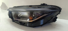 Laden Sie das Bild in den Galerie-Viewer, Frontscheinwerfer VW Passat 3J0941035 Full LED Ein Stück (Rechts oder Links) SCH9070799392iw