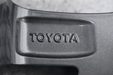 Laden Sie das Bild in den Galerie-Viewer, 1x Alufelge 17 Zoll 7.0" 5x114.3 39ET PW4570R000MG PW457-0R000MG Mg Rim Wheel FEL6217022917wm