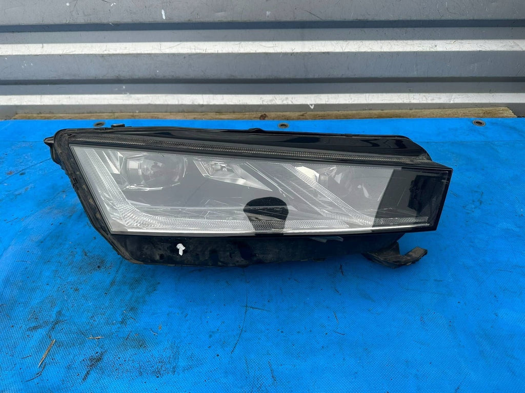 Frontscheinwerfer Skoda Octavia IV 5E4941016B Rechts Scheinwerfer Headlight SCH9493527335jy