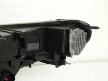 Laden Sie das Bild in den Galerie-Viewer, Frontscheinwerfer Land Rover I Evoque L551 LR186031 R8D213W0329HA LED Rechts SCH4213814414ch