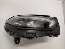 Laden Sie das Bild in den Galerie-Viewer, Frontscheinwerfer Mercedes-Benz W206 A2069060803 Full LED Rechts Headlight SCH9455492680jo