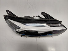 Load image into Gallery viewer, Frontscheinwerfer Dacia Sandero III Logan Jogger 260107920R LED Rechts Headlight SCH4999477163mm