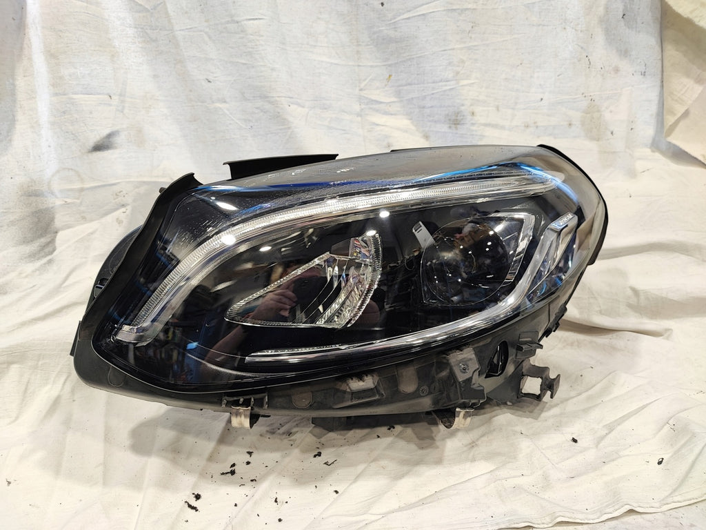 Frontscheinwerfer Mercedes-Benz W246 A2469066101 LED Rechts oder Links