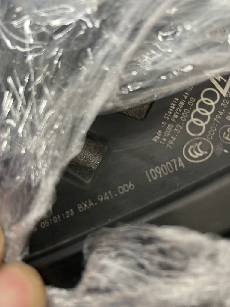 Frontscheinwerfer Audi A1 8XA941006 Xenon Rechts Scheinwerfer Headlight SCH8904833778le