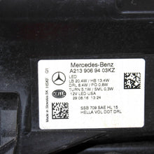 Laden Sie das Bild in den Galerie-Viewer, Frontscheinwerfer Mercedes-Benz W213 A2139069403 Rechts Scheinwerfer Headlight SCH5022065589su