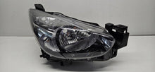Laden Sie das Bild in den Galerie-Viewer, Frontscheinwerfer Mazda II DB5J-51030 Rechts Scheinwerfer Headlight
