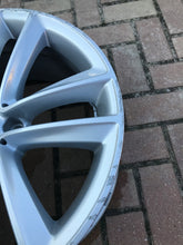 Laden Sie das Bild in den Galerie-Viewer, 1x Alufelge 19 Zoll 8.5" 5x112 25ET Glanz Schwarz 6883159 BMW 7 G11 G12 FEL3964044099im
