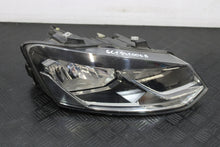 Laden Sie das Bild in den Galerie-Viewer, Frontscheinwerfer VW Polo 6C1941006B Rechts Scheinwerfer Headlight SCH4833785741wf