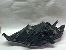 Laden Sie das Bild in den Galerie-Viewer, Frontscheinwerfer Mitsubishi Outlander II P5584R Xenon Rechts Headlight