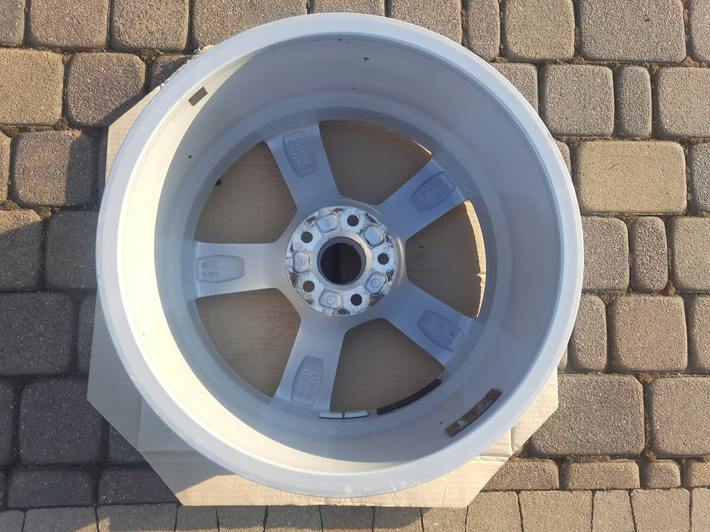 1x Alufelge 18 Zoll 8.0" 5x112 39ET 80A601025C Audi Q5 Rim Wheel