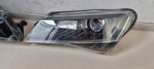 Laden Sie das Bild in den Galerie-Viewer, Frontscheinwerfer Skoda Superb III 3V1941016A 3V1941015A Xenon Rechts oder Links