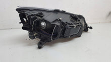 Laden Sie das Bild in den Galerie-Viewer, Frontscheinwerfer Seat Leon Links Scheinwerfer Headlight