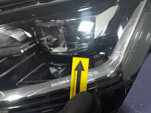 Laden Sie das Bild in den Galerie-Viewer, Frontscheinwerfer Skoda Superb III 3V1941015E Links Scheinwerfer Headlight SCH8022953918uo