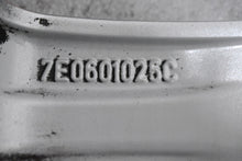 Load image into Gallery viewer, 1x Alufelge 17 Zoll 7.0&quot; 5x120 55ET Glanz Rot 7E0601025C VW Multivan Transporter