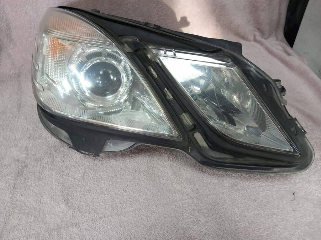 Frontscheinwerfer Mercedes-Benz W212 A2128208261 1EL01080002 Rechts Headlight SCH9783722569nu