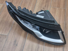 Load image into Gallery viewer, Frontscheinwerfer Land Rover Range I Evoque GJ32-13W029BD Rechts Headlight SCH3881708559hl